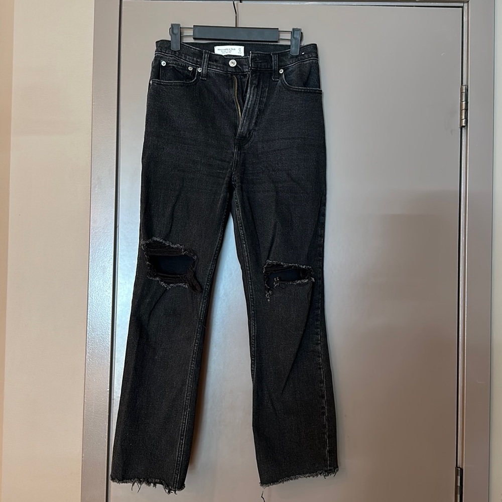 Like new Abercrombie jeans size 27